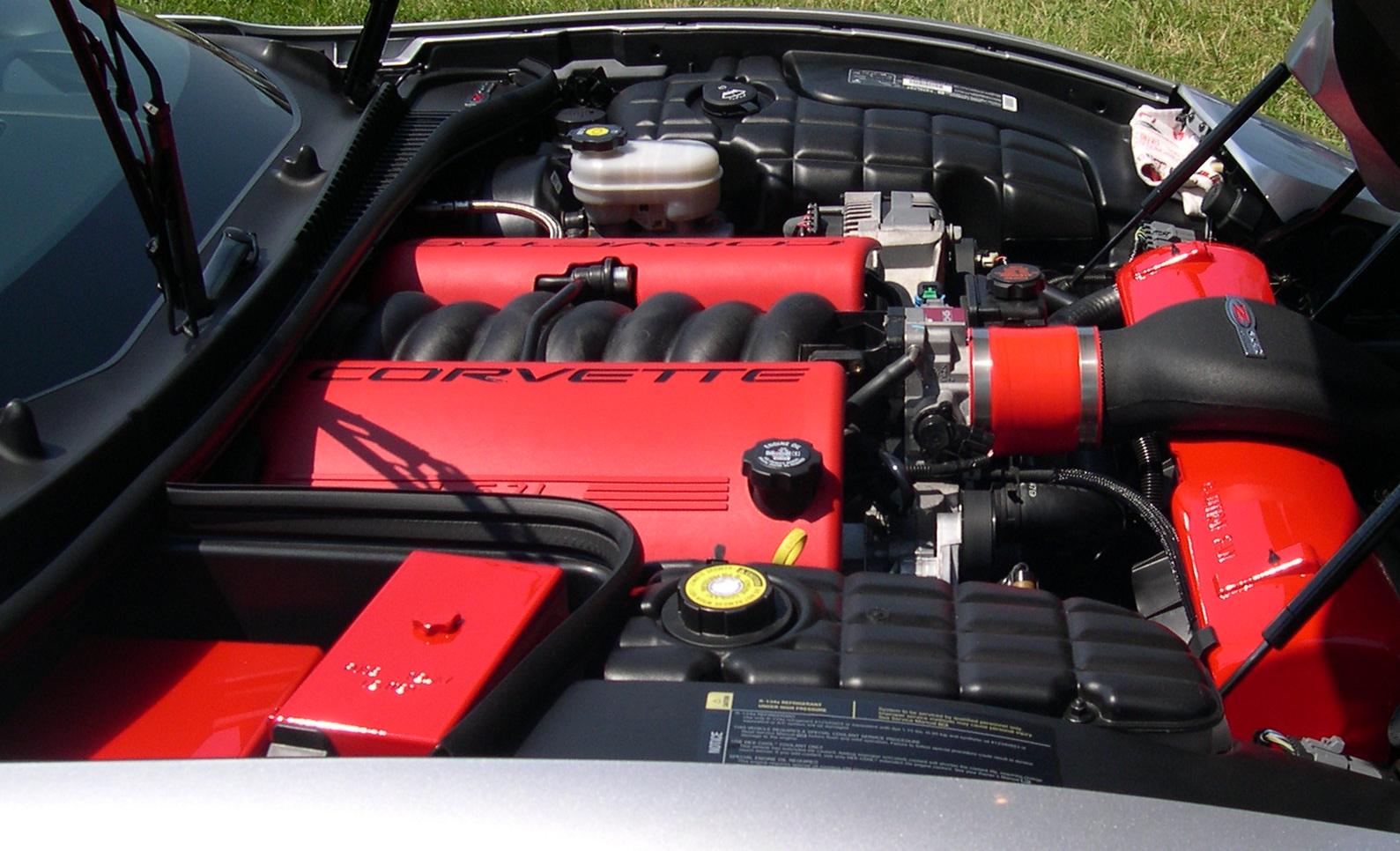 Chevrolet_Corvette_C5_Z06_LS6_engine
