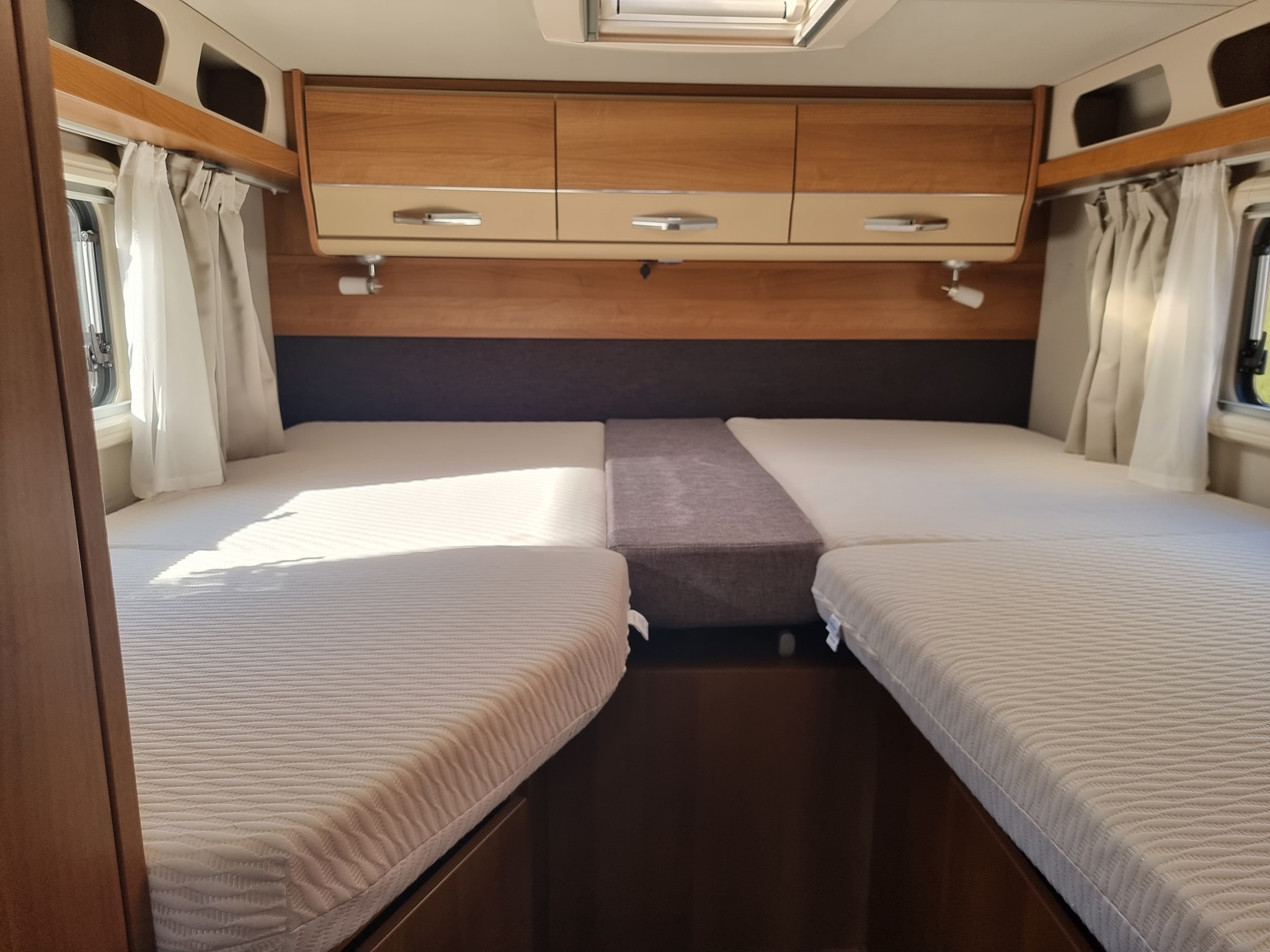 mobilhome voor schoonmaak AquaBlue West-Vlaanderen
